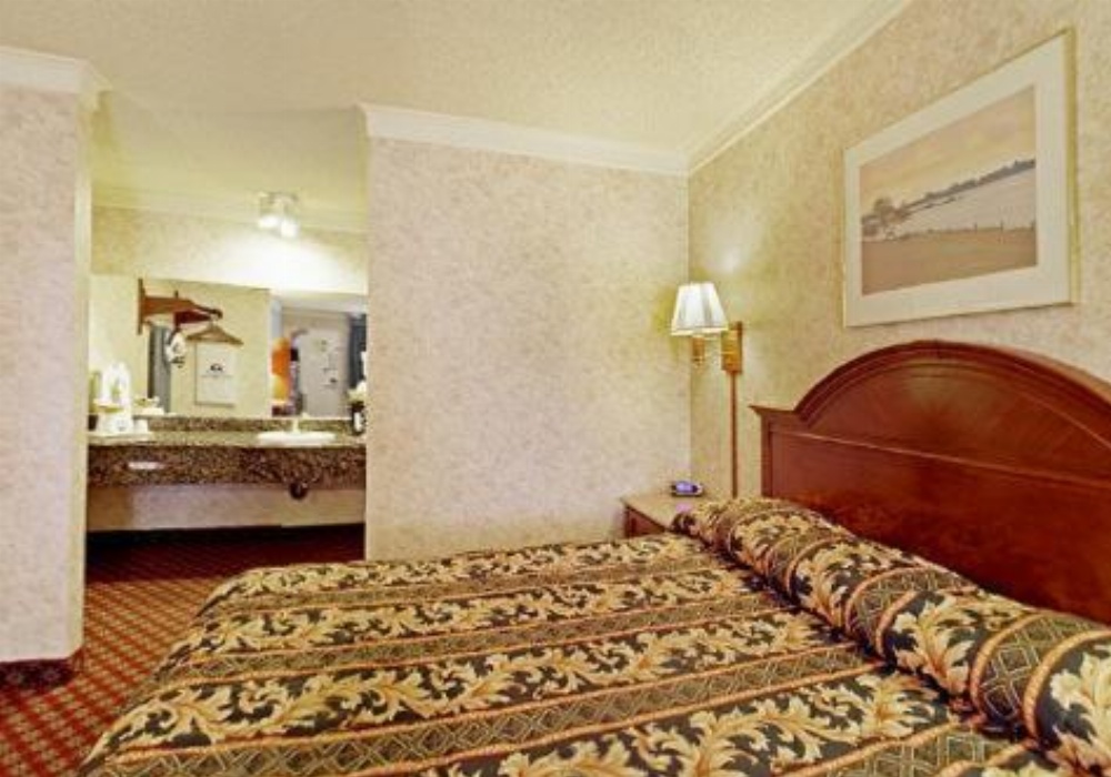 Americas Best Value Inn & Suites - Fontana